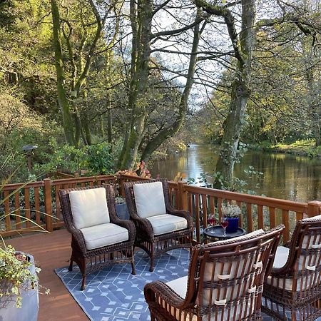 Riverbank Lodge Dollar Екстер'єр фото